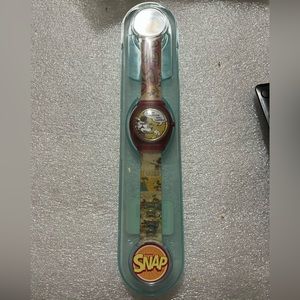 Vintage Mikey Mouse kids Snap watch